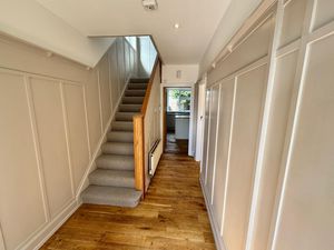 Entrance hall- click for photo gallery